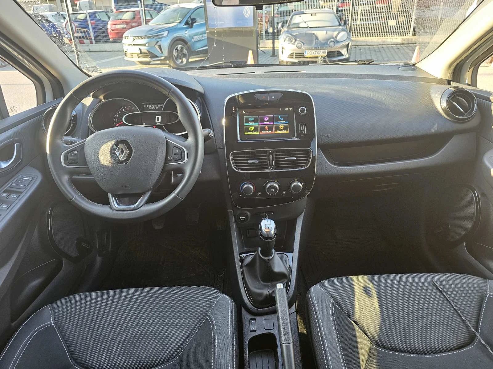 Renault Clio 0.9 Tce 90 к.с. бензин, снимка 7 - Автомобили и джипове - 53849734
