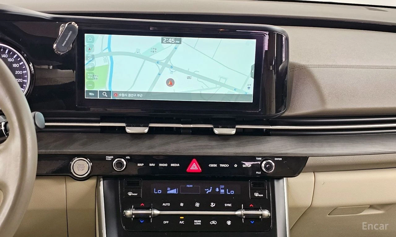 Kia Carnival PRESTIGE* 9-SEATER* LANE-ASSIST* REAR-CAMERA* , снимка 9 - Автомобили и джипове - 54417511