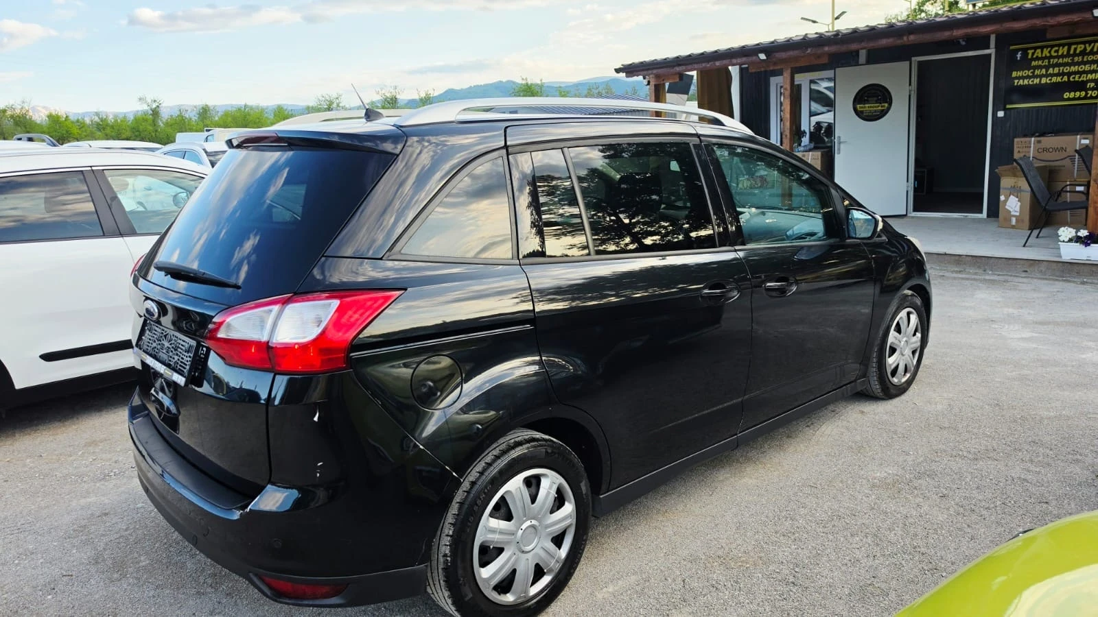 Ford Grand C-Max, снимка 5 - Автомобили и джипове - 54568525