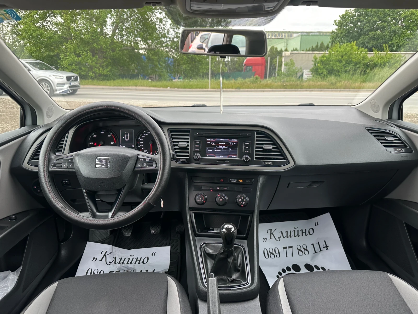 Seat Leon 1.6tdi-90к.с.! , снимка 8 - Автомобили и джипове - 54653706