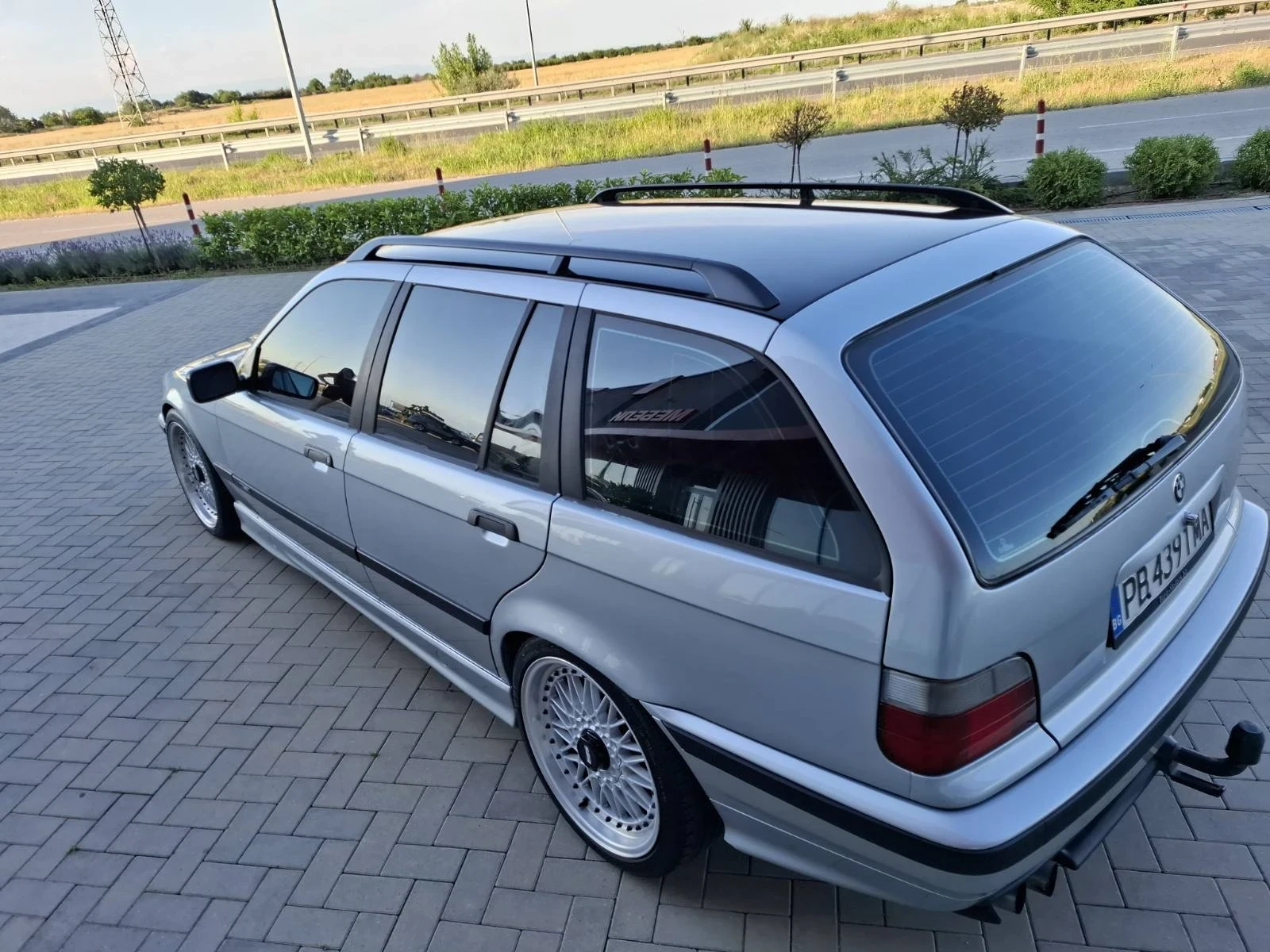BMW 318 M57 3.0D, снимка 6 - Автомобили и джипове - 54840504