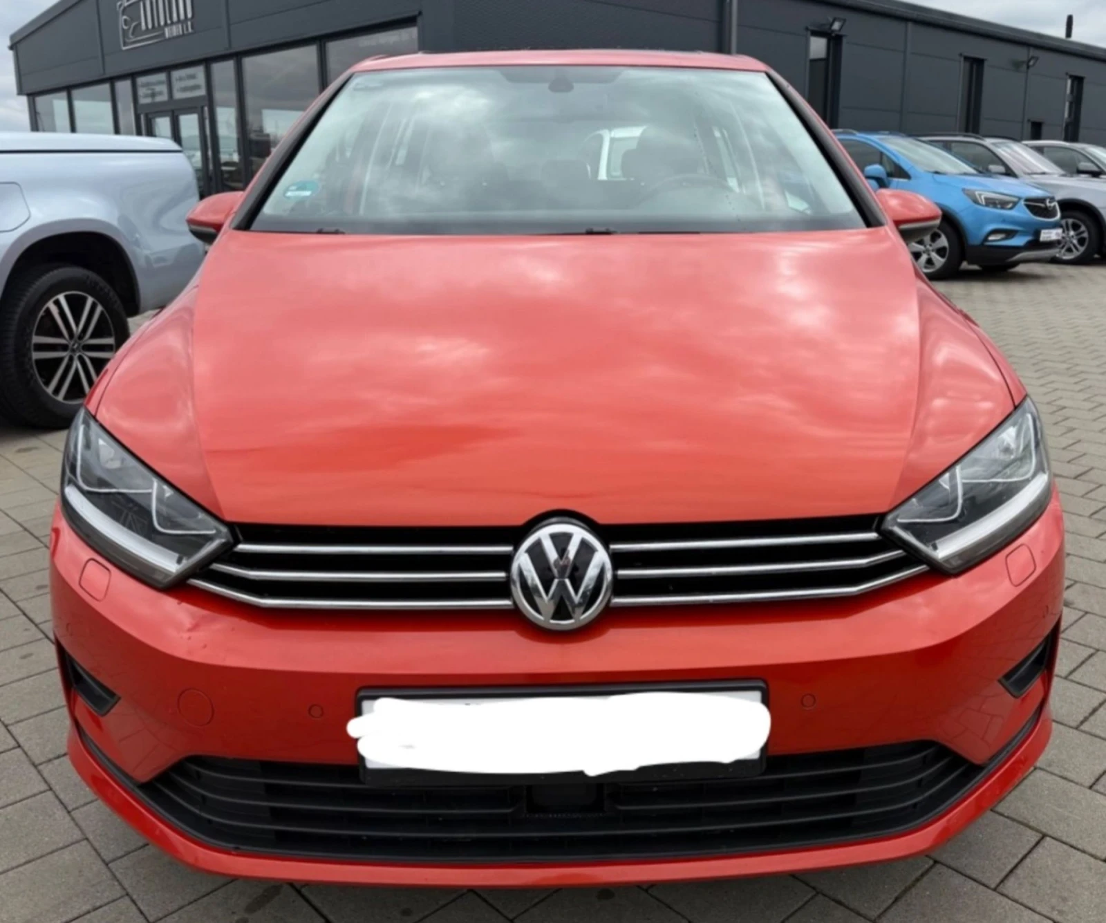 VW Sportsvan 2.0 TDI, снимка 2 - Автомобили и джипове - 54874523