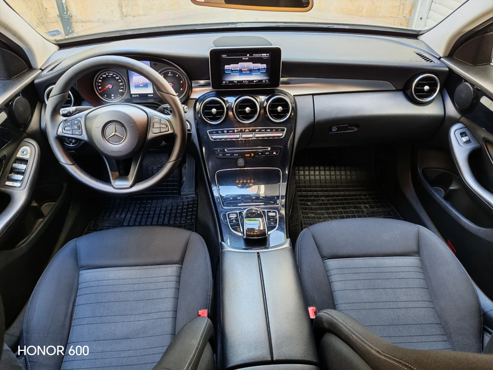 Mercedes-Benz C 220 2.2 CDI 7 скорости, снимка 9 - Автомобили и джипове - 54934597
