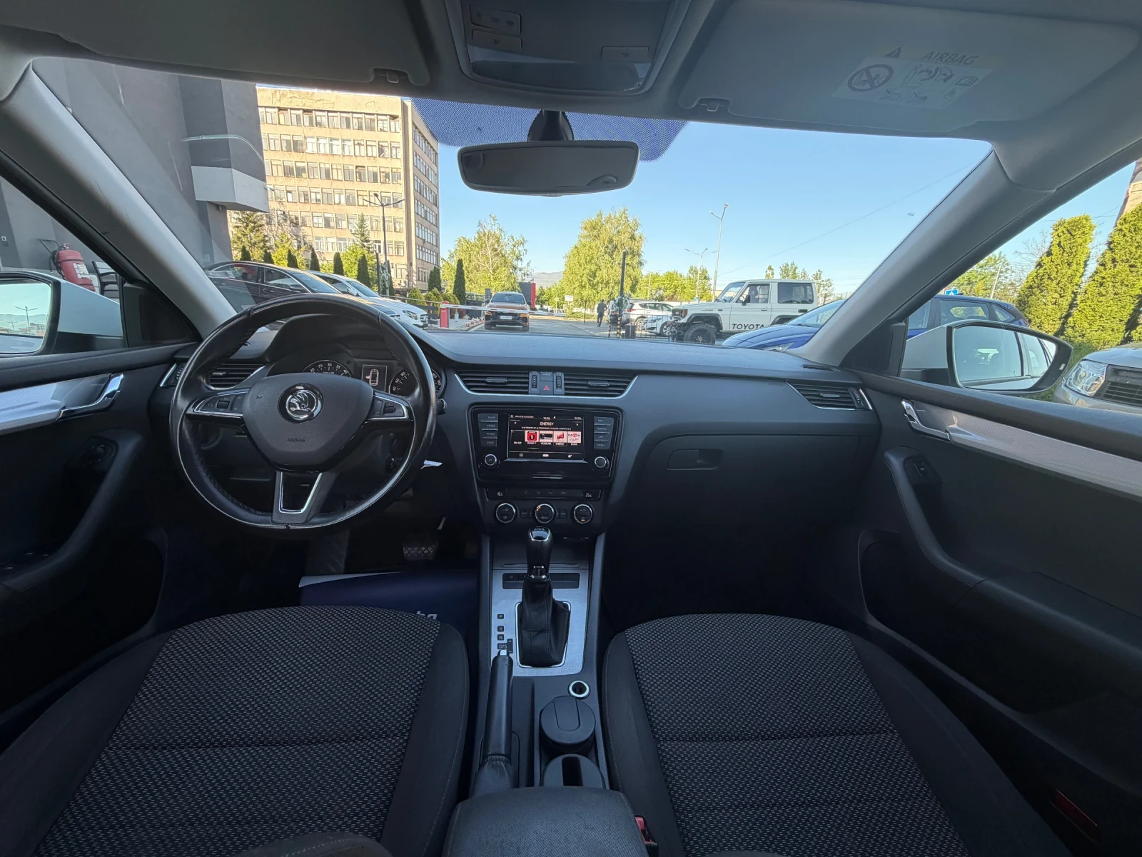 Skoda Octavia, снимка 11 - Автомобили и джипове - 55199115