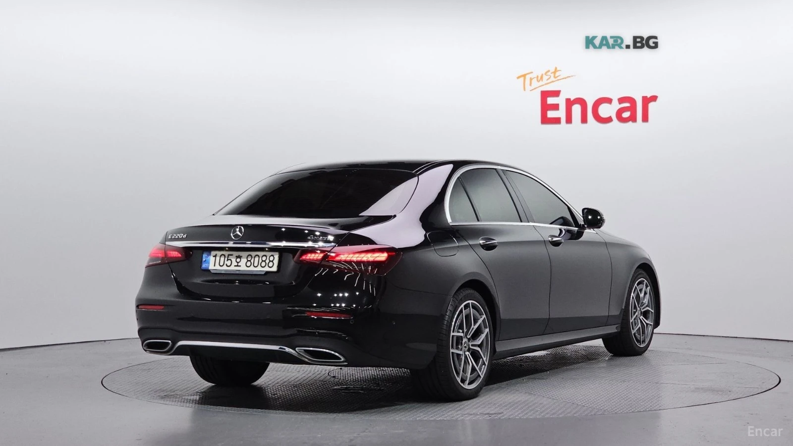 Mercedes-Benz E 220 4MATIC/AMG-LINE/HEAD-UP/360CAMERA/BURMESTER, снимка 3 - Автомобили и джипове - 55258168