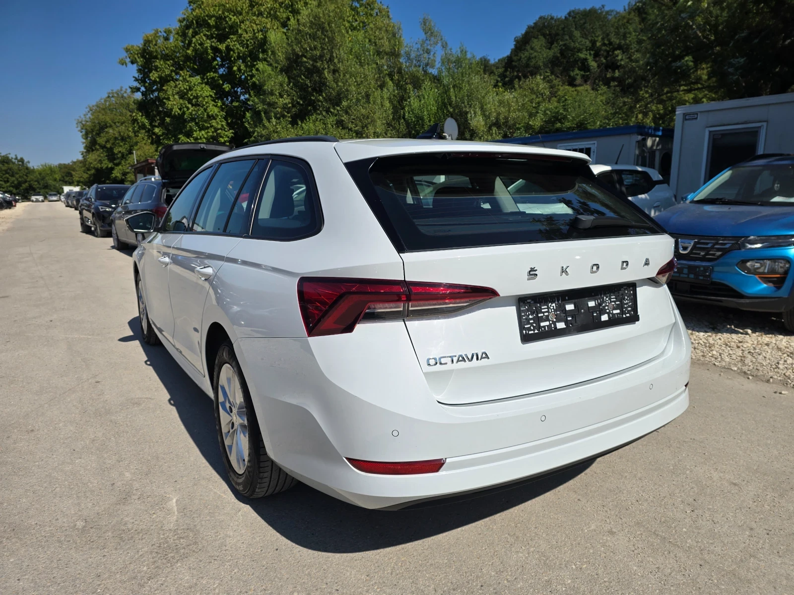 Skoda Octavia 2.0TDI 150к.с DSG Топ състояние , снимка 4 - Автомобили и джипове - 55492387