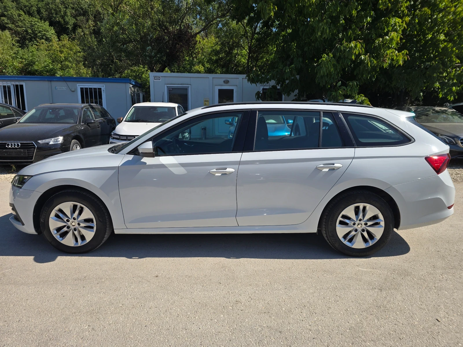 Skoda Octavia 2.0TDI 150к.с DSG Топ състояние , снимка 7 - Автомобили и джипове - 55492387