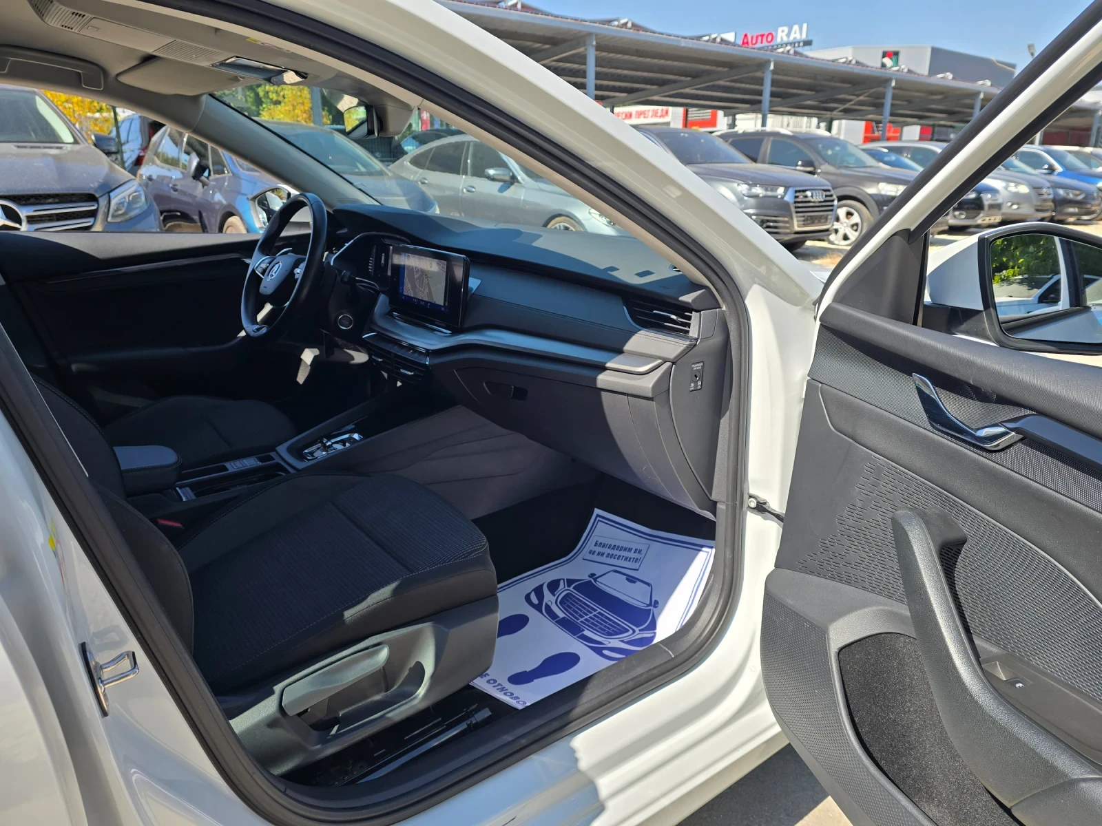 Skoda Octavia 2.0TDI 150к.с DSG Топ състояние , снимка 13 - Автомобили и джипове - 55492387