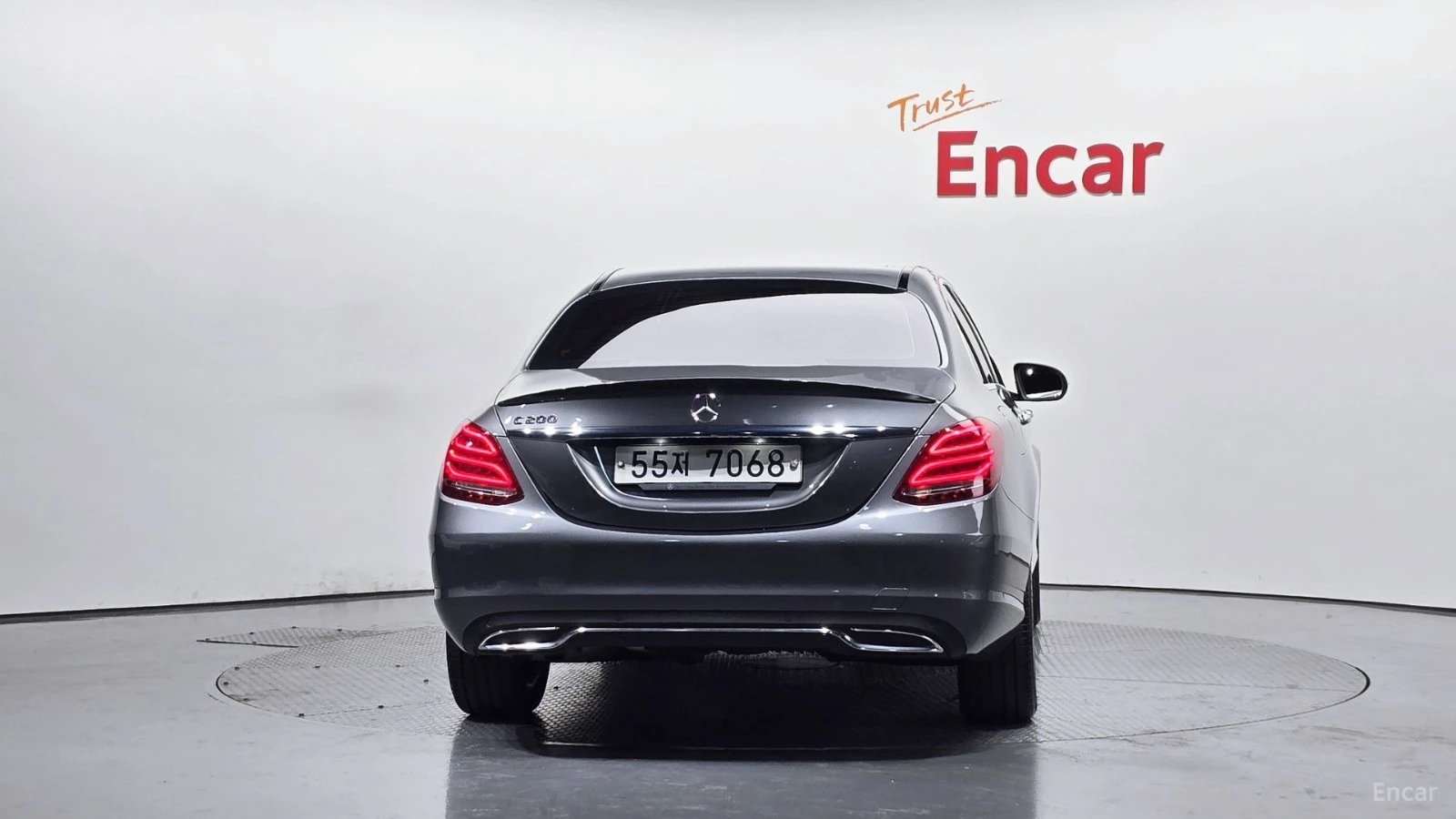 Mercedes-Benz C 200 Avangarde* HUD* КОЖА* НАВИ* ПАНО* АВТОКРЕДИТ, снимка 4 - Автомобили и джипове - 55664045