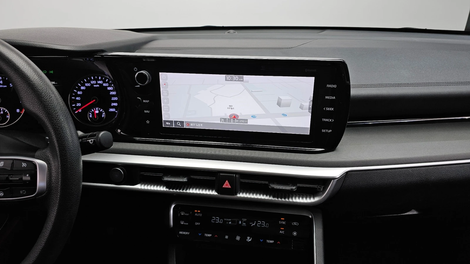 Kia K5 2.0 Trendy, снимка 12 - Автомобили и джипове - 55753515