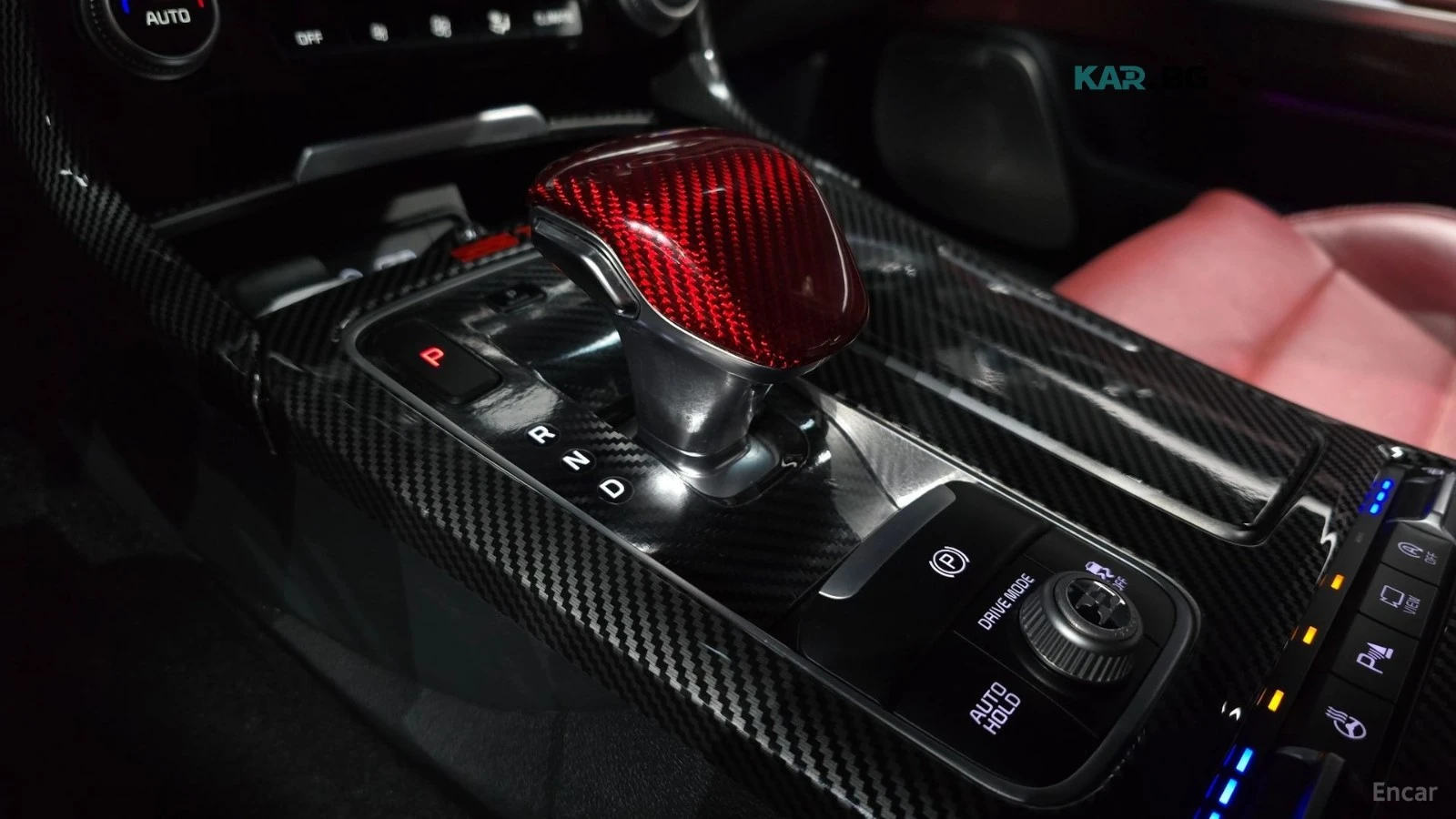 Kia Stinger 3.3 Turbo GT* HUD* 360* КОЖА* ОБДУХВ* НАВИ, снимка 8 - Автомобили и джипове - 55818814