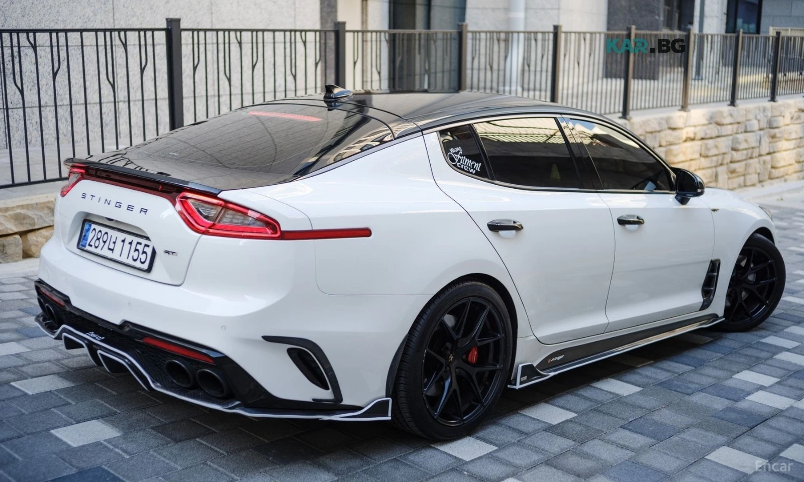 Kia Stinger 3.3 Turbo GT* HUD* 360* КОЖА* ОБДУХВ* НАВИ, снимка 13 - Автомобили и джипове - 55818814