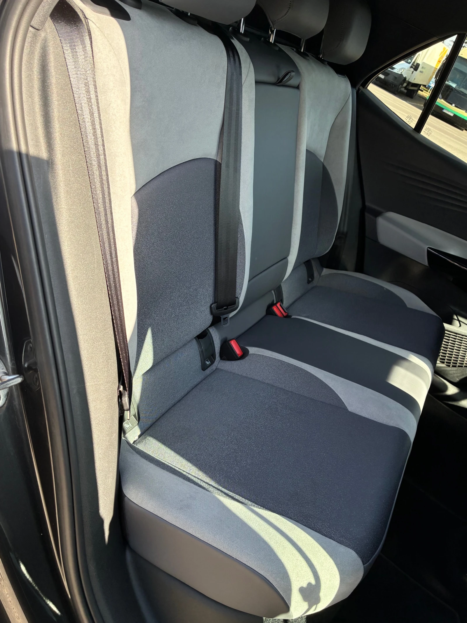 VW ID.3 PRO MAX/SOH 92.1/WP/MATRIX, снимка 12 - Автомобили и джипове - 55884519