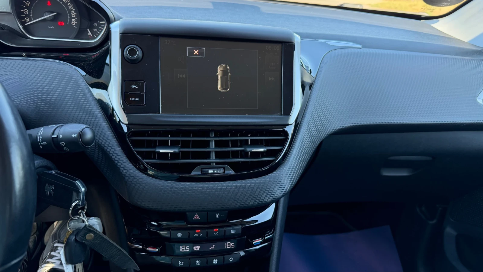 Peugeot 208 1.6HDI ALLURE, снимка 14 - Автомобили и джипове - 55958240