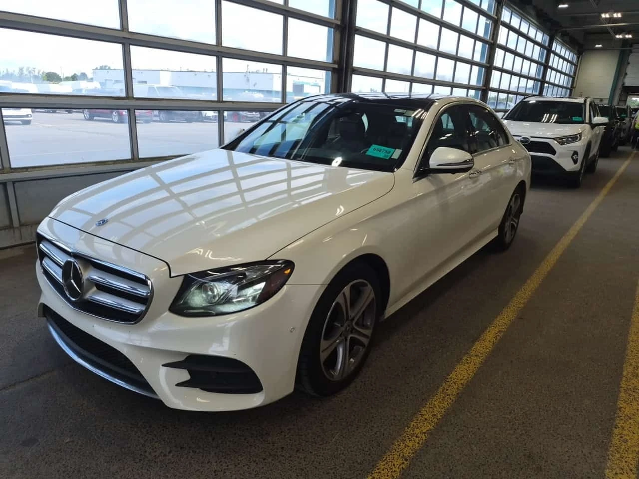 Mercedes-Benz E 450 / BURMESTER / ДИСТРОНИК / 360 / ПАНО