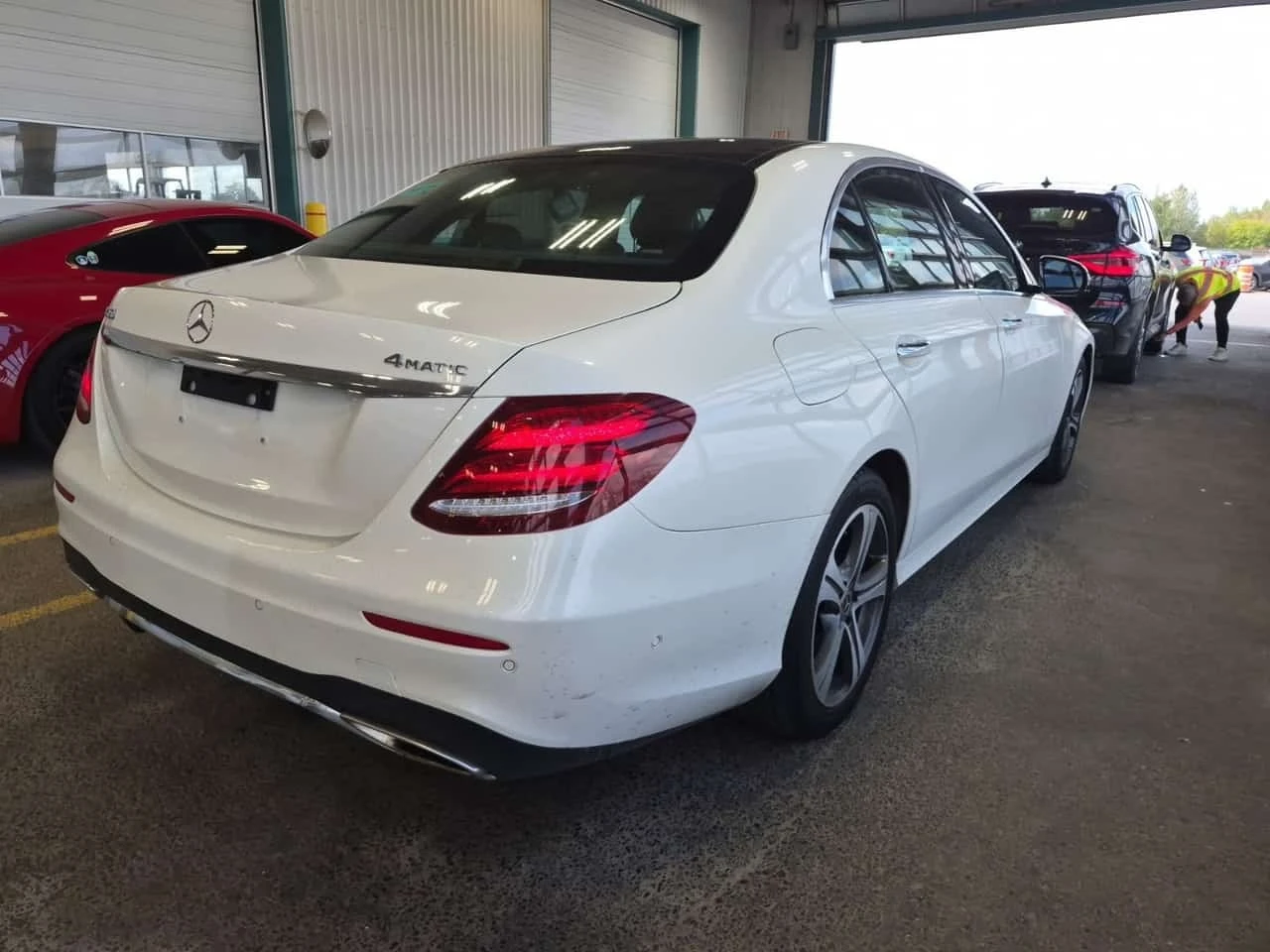 Mercedes-Benz E 450 / BURMESTER / ДИСТРОНИК / 360 / ПАНО, снимка 2 - Автомобили и джипове - 56169227
