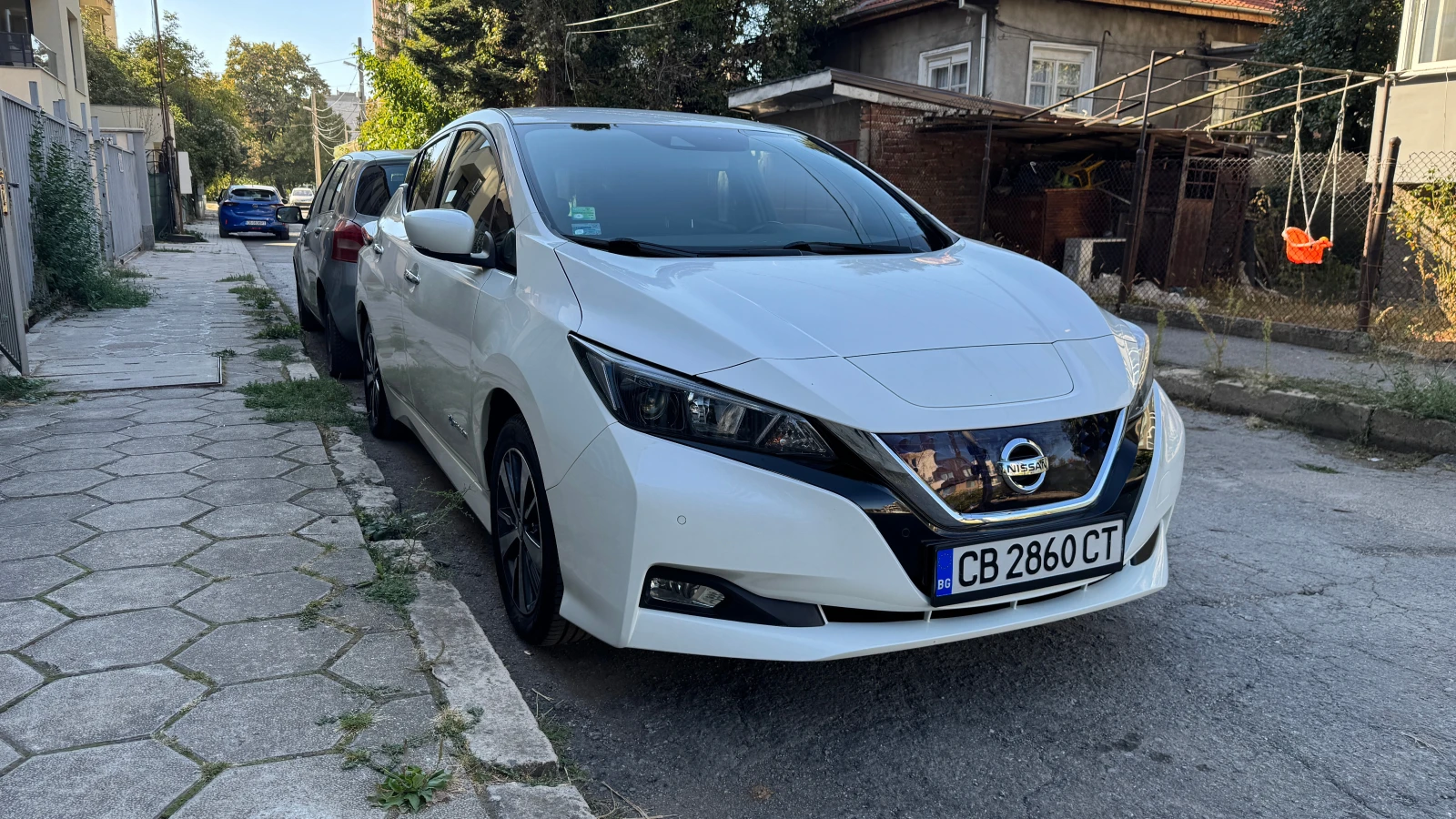 Nissan Leaf  40 kWh, снимка 4 - Автомобили и джипове - 56375545