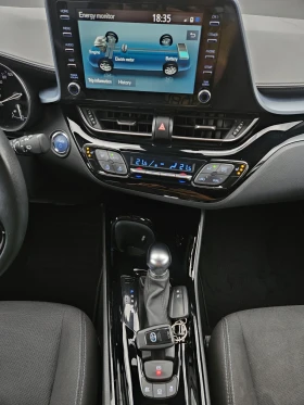 Toyota C-HR 1.8 HYBRID// FACELIFT  | Mobile.bg    12