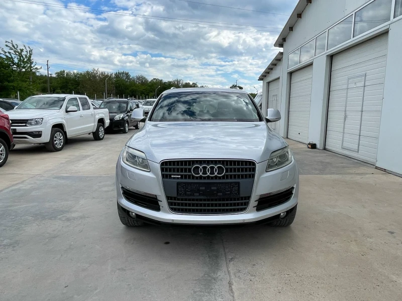 Audi Q7 3.0tdi S-LINE* 4x4* DVD* UNIKAT* , снимка 10 - Автомобили и джипове - 38632421