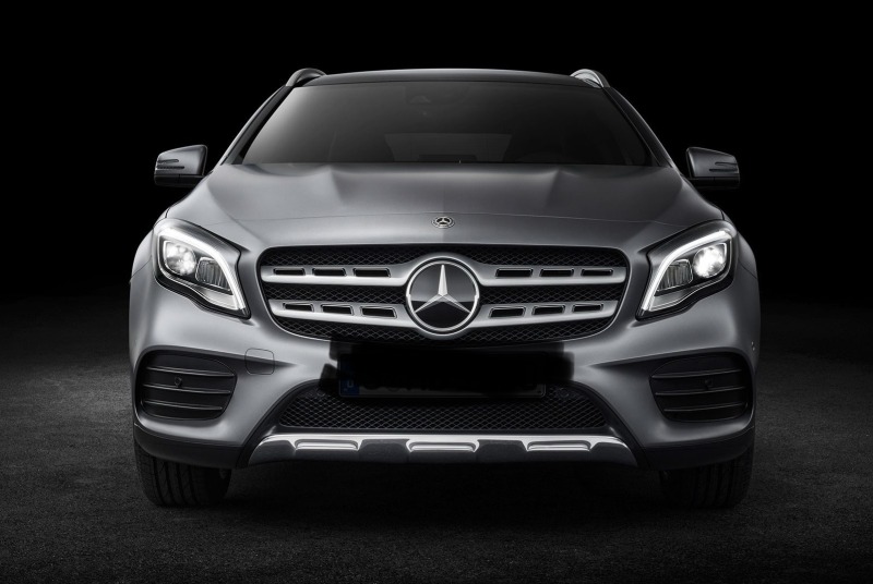 Mercedes-Benz GLA 250 4matic facelift, снимка 2 - Автомобили и джипове - 46271951