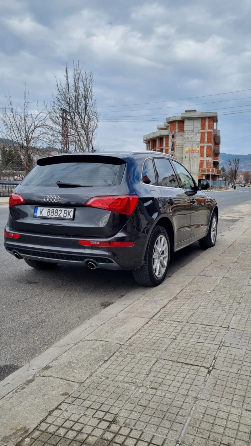 Audi Q5, снимка 2 - Автомобили и джипове - 49147543