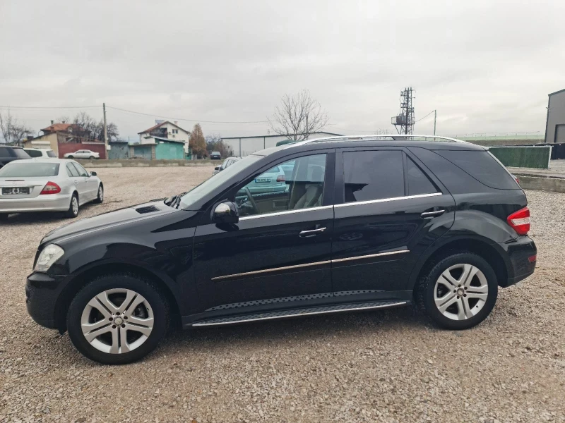 Mercedes-Benz ML 350 FACELIFT Бензинов, снимка 2 - Автомобили и джипове - 48305714