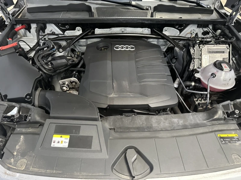 Audi Q5, снимка 5 - Автомобили и джипове - 52683855