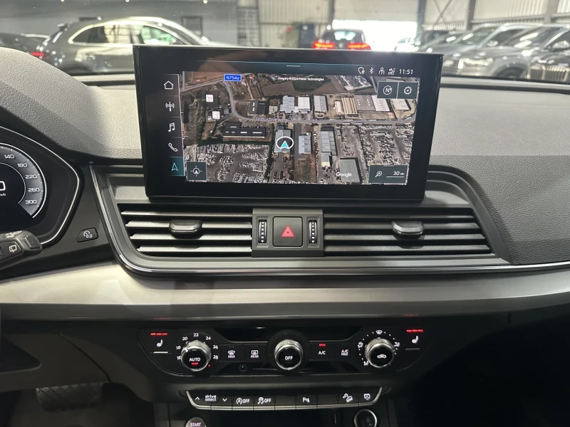 Audi Q5, снимка 9 - Автомобили и джипове - 52683855