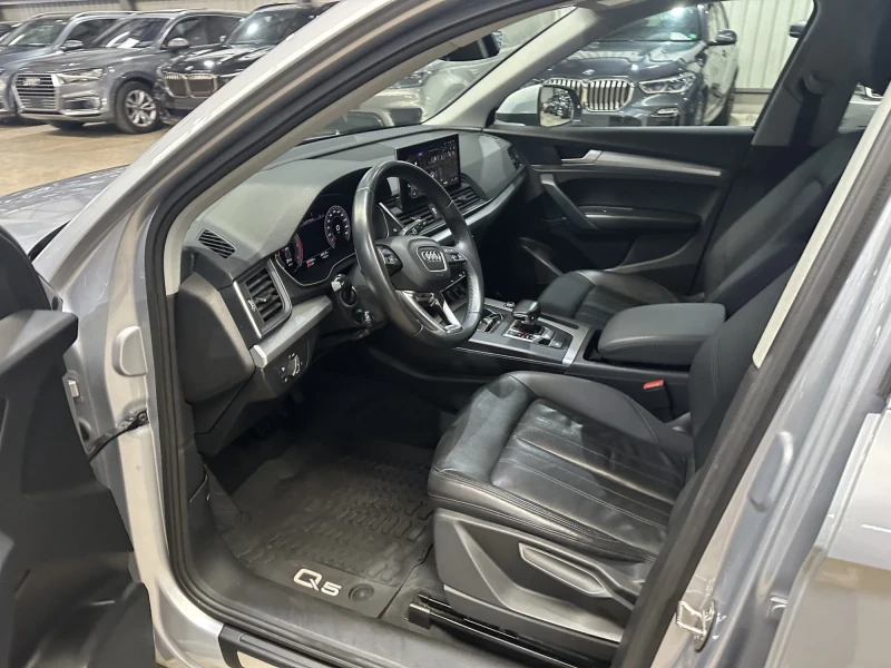 Audi Q5, снимка 4 - Автомобили и джипове - 52683855