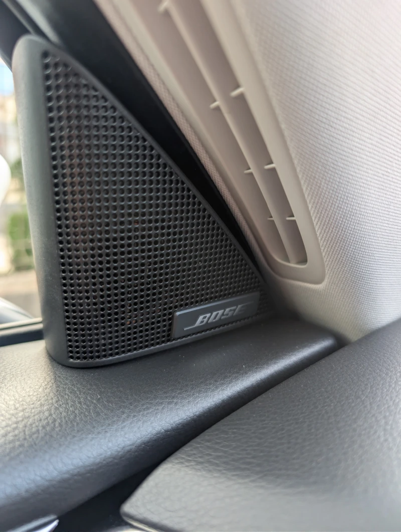 Mazda CX-60 2.5 e-SKYACTIV PHEV TAKUMI, снимка 16 - Автомобили и джипове - 52856448