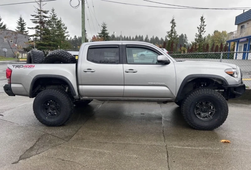 Toyota Tacoma TRD Off-Road Supercharged * * Без Ръжда * * , снимка 5 - Автомобили и джипове - 53568412
