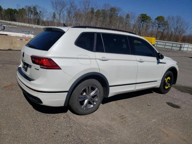VW Tiguan SE R-LINE BLACK* ПАНОРАМА* ПОДГРЕВИ* 4x4 - изображение 3