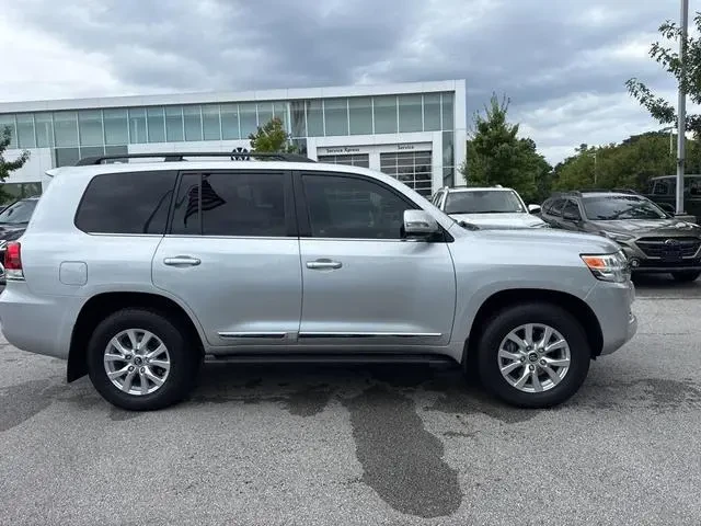 Toyota Land cruiser  - изображение 4