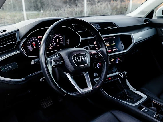 Audi Q3 45TFSI Sline Premium Plus, снимка 7 - Автомобили и джипове - 54548090