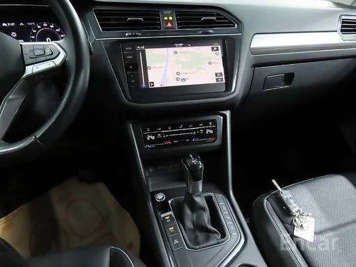 VW Tiguan Allspace 2.0 TSI Prestige | ОБДУХВАНЕ. | 360 КАМЕРА | , снимка 9 - Автомобили и джипове - 54914864