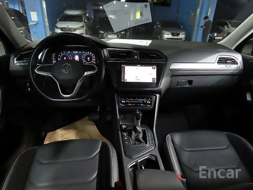 VW Tiguan Allspace 2.0 TSI Prestige | ОБДУХВАНЕ. | 360 КАМЕРА | , снимка 5 - Автомобили и джипове - 54914864