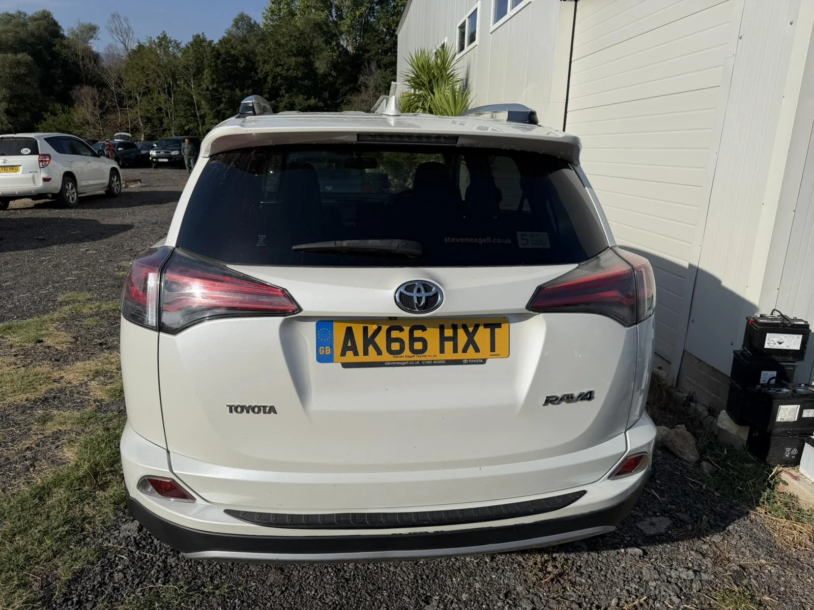Toyota Rav4 2.0 D-4D 143кс НА ЧАСТИ , снимка 5 - Автомобили и джипове - 52982321