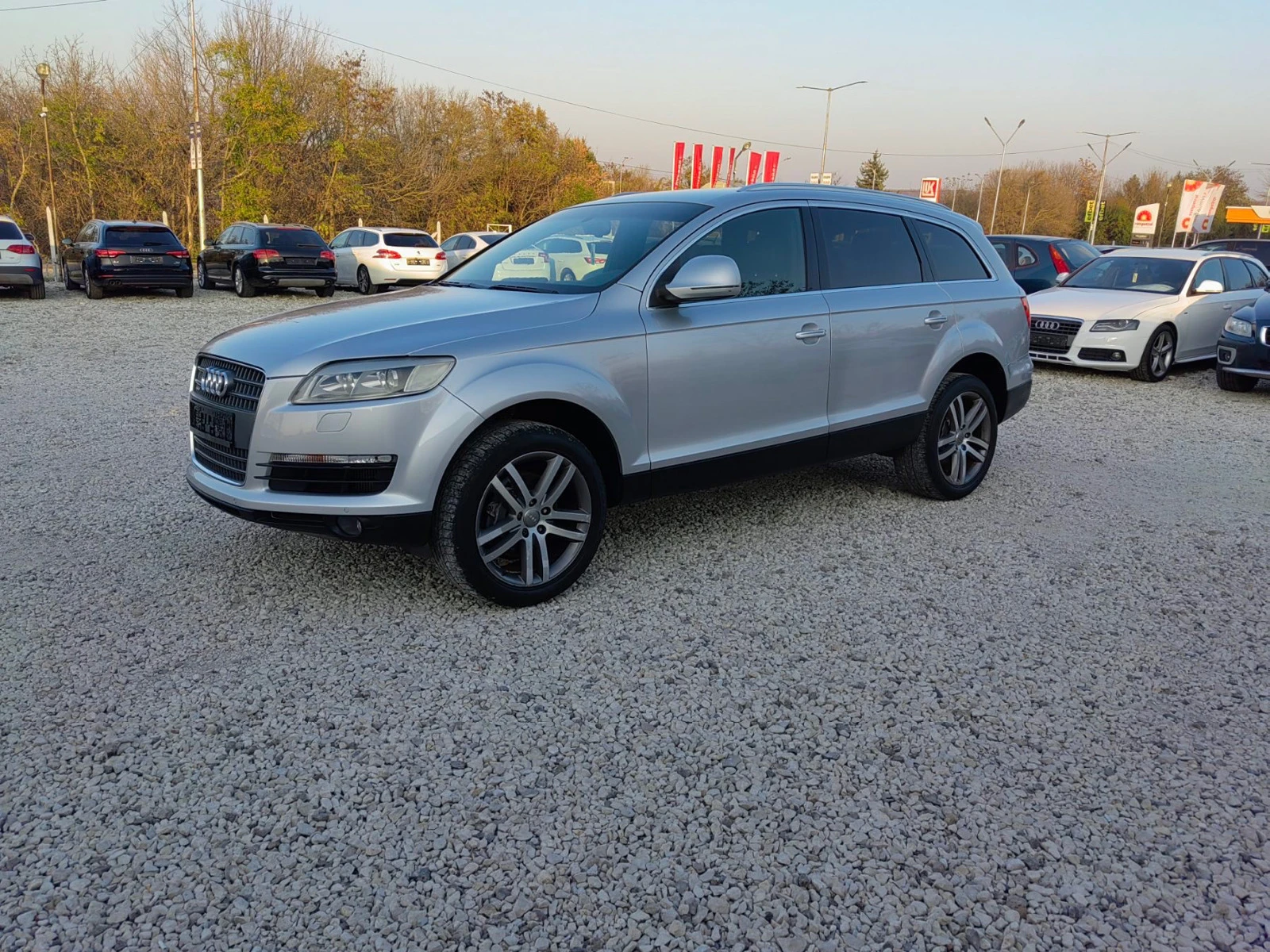 Audi Q7 3.0tdi S-LINE*4x4*DVD*UNIKAT* - изображение 3