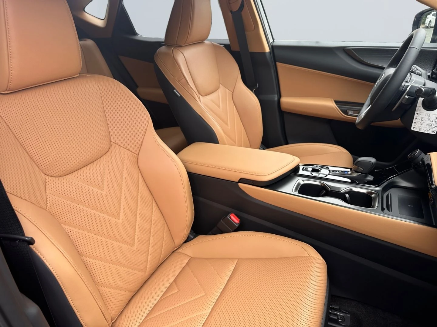 Lexus NX 450 h+ /!/2.5PHEV/309HP/LUXURY/4x4/HUD/360/711b | Mobile.bg   14