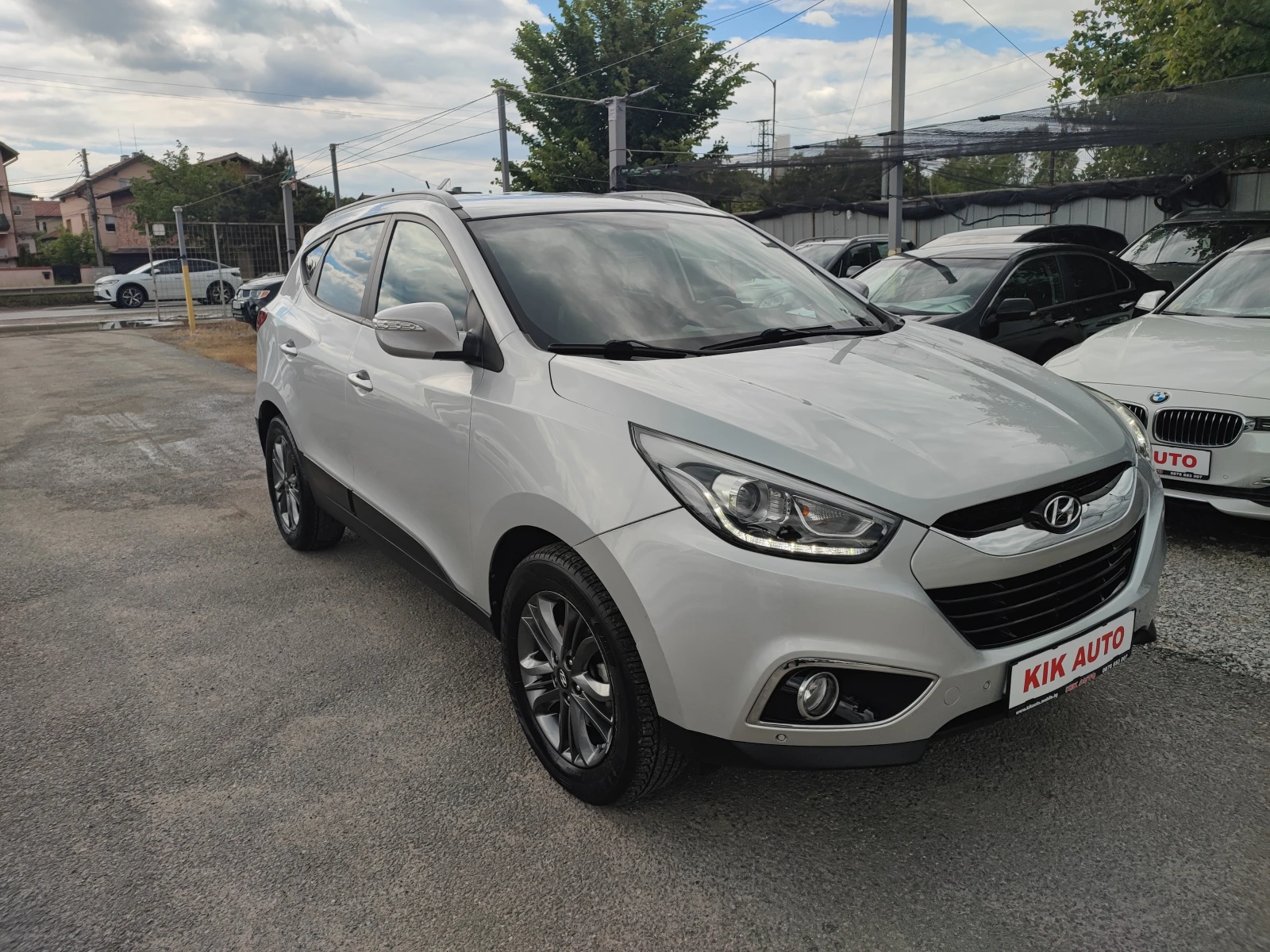 Hyundai IX35 2.0CRDI-136ks-6sk-4X4-ПАРКТОНИК-КАМЕРА - изображение 3