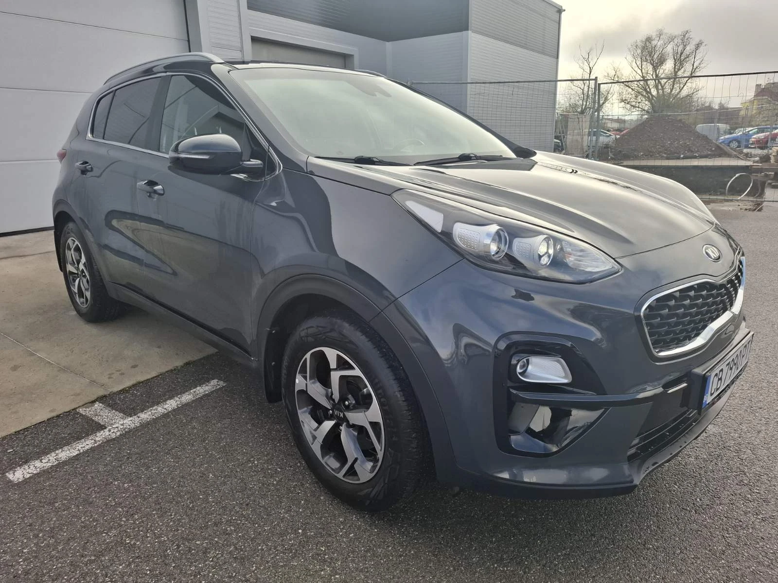 Kia Sportage 1.6 crdi 2WD ГАРАНЦИЯ - изображение 3