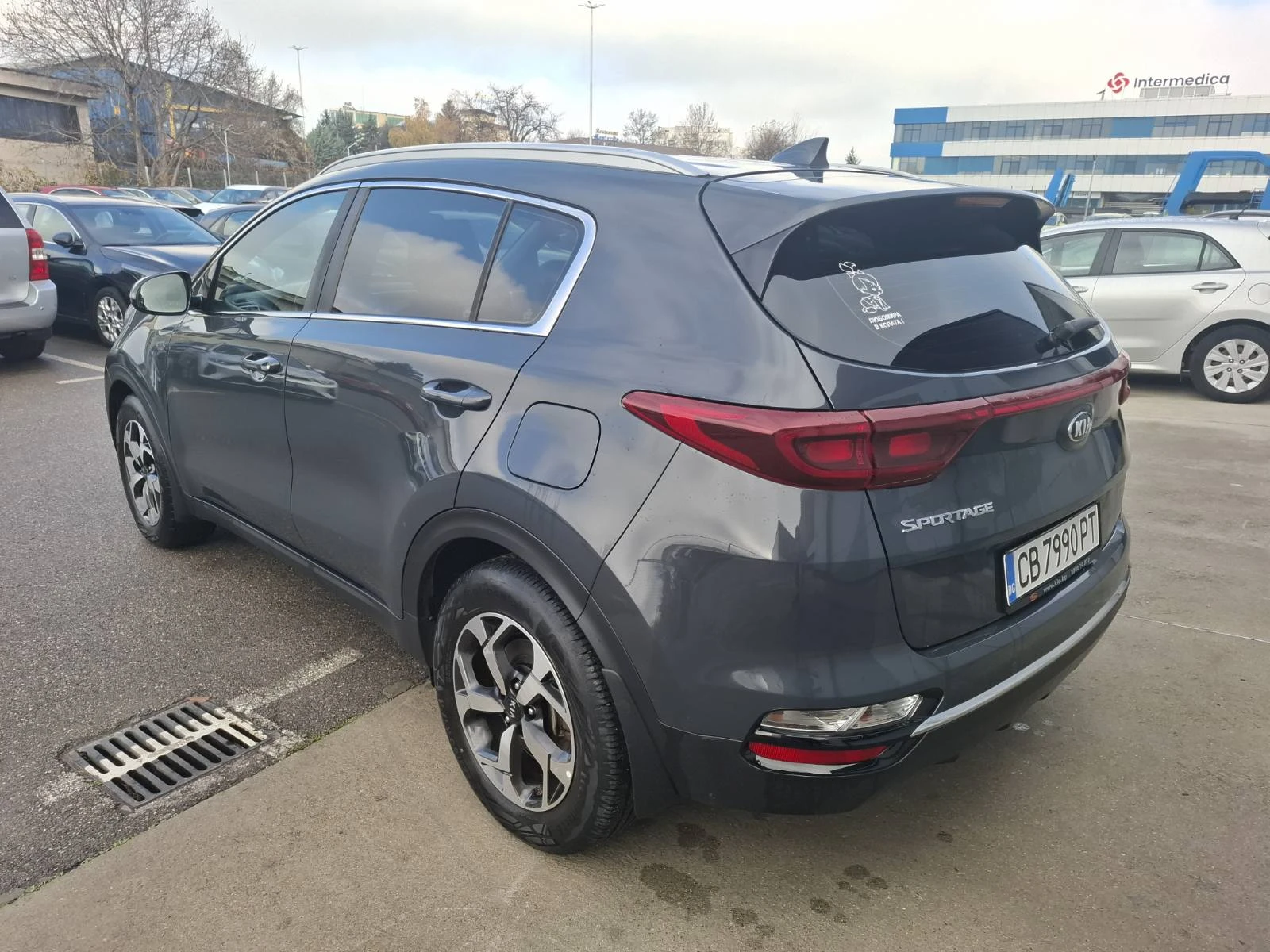 Kia Sportage 1.6 crdi 2WD ГАРАНЦИЯ - изображение 6