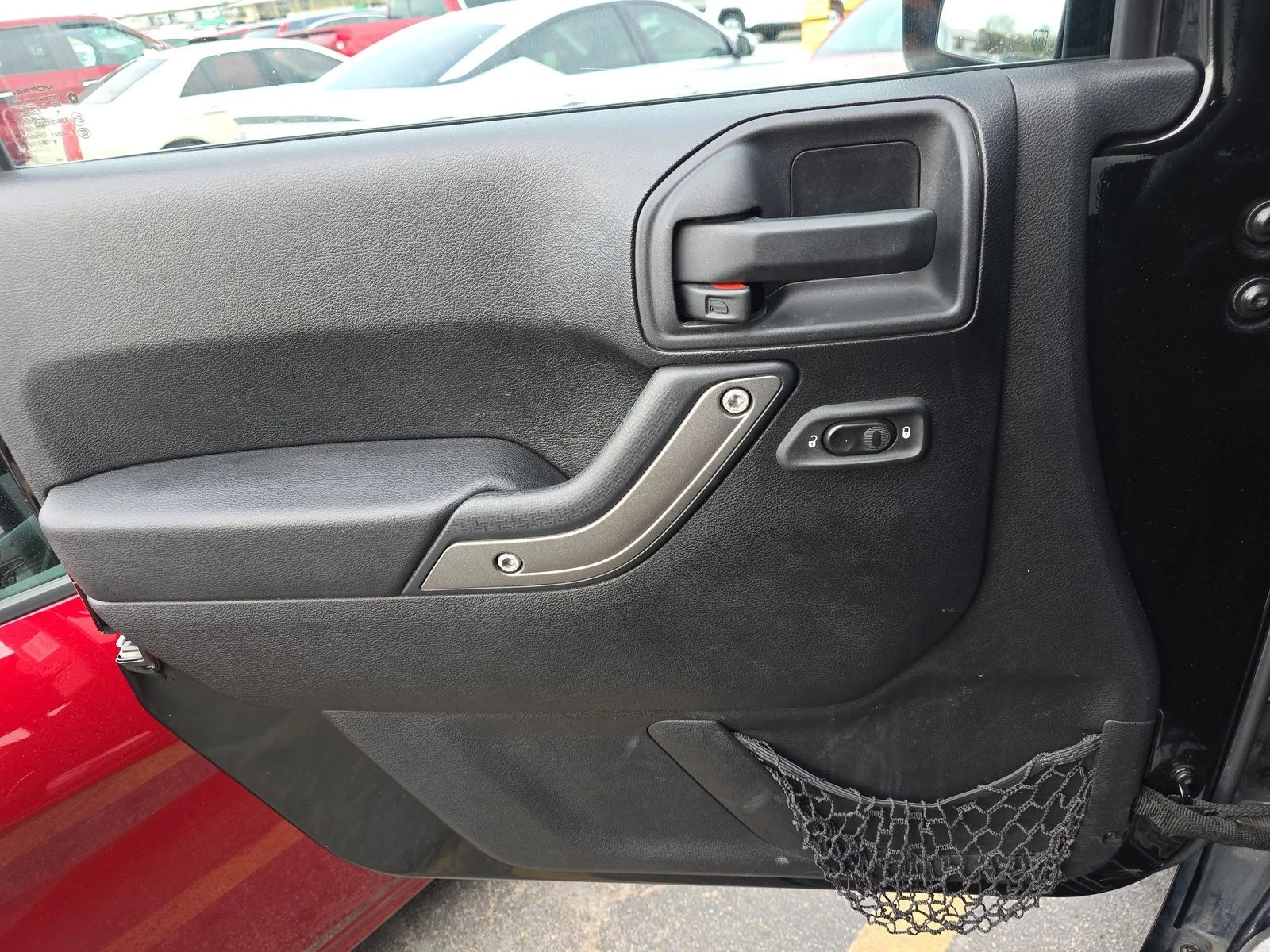 Jeep Wrangler  - изображение 9