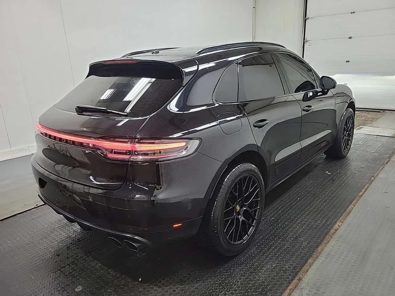 Porsche Macan GTS | AWD | 2 ����� | �������� | CARFAX | Mobile.bg � ����������� 11