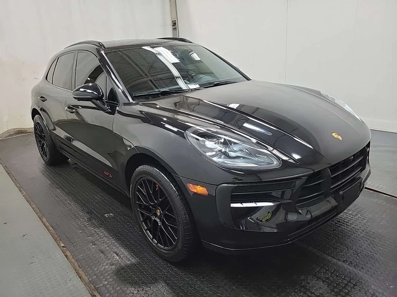 Porsche Macan GTS | AWD | 2 КЛЮЧА | ПОДГРЕВИ | CARFAX - изображение 10