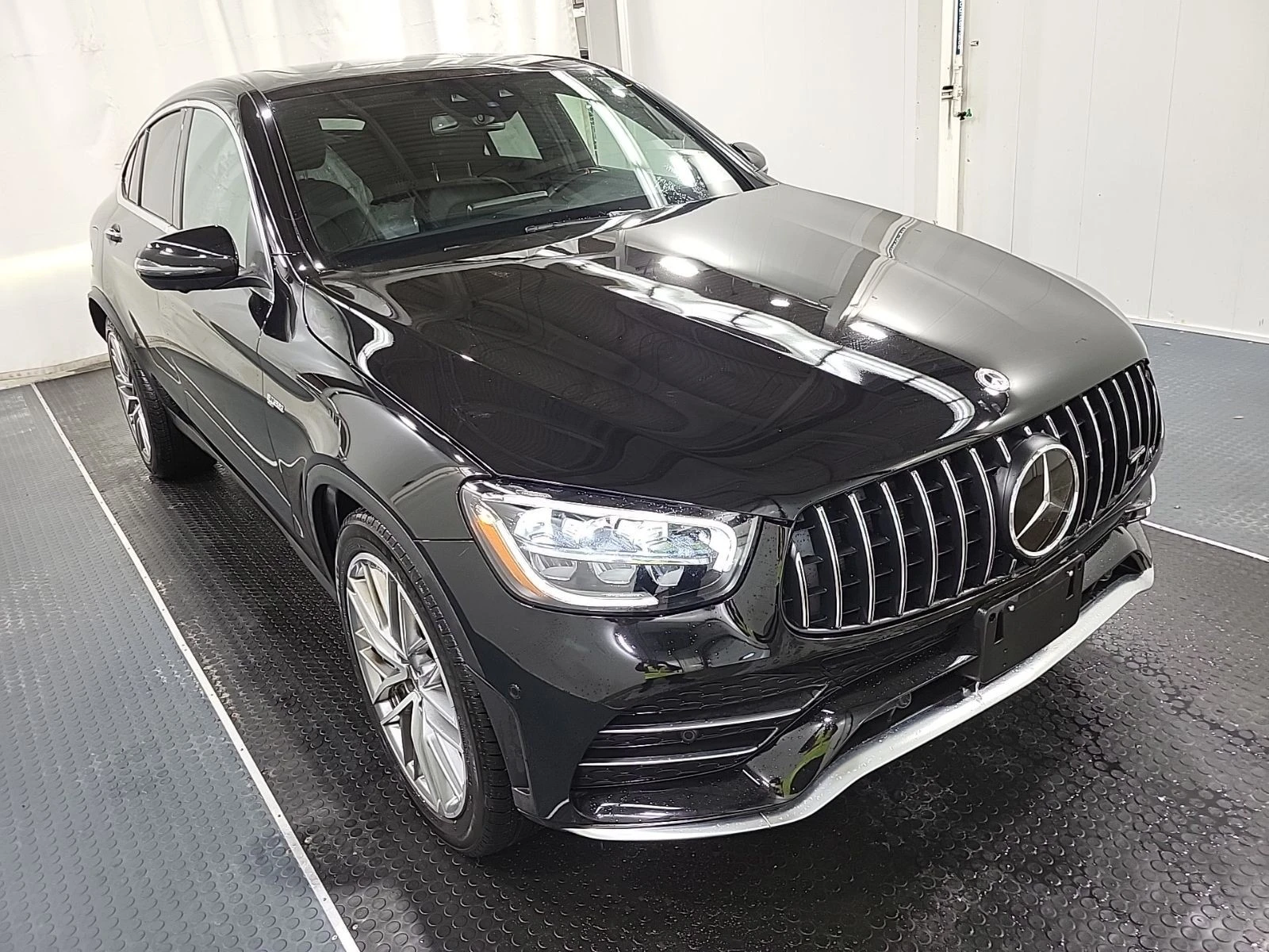 Mercedes-Benz GLC 43 AMG С РЕГИСТРАЦИЯ & АВТО КРЕДИТ - изображение 2