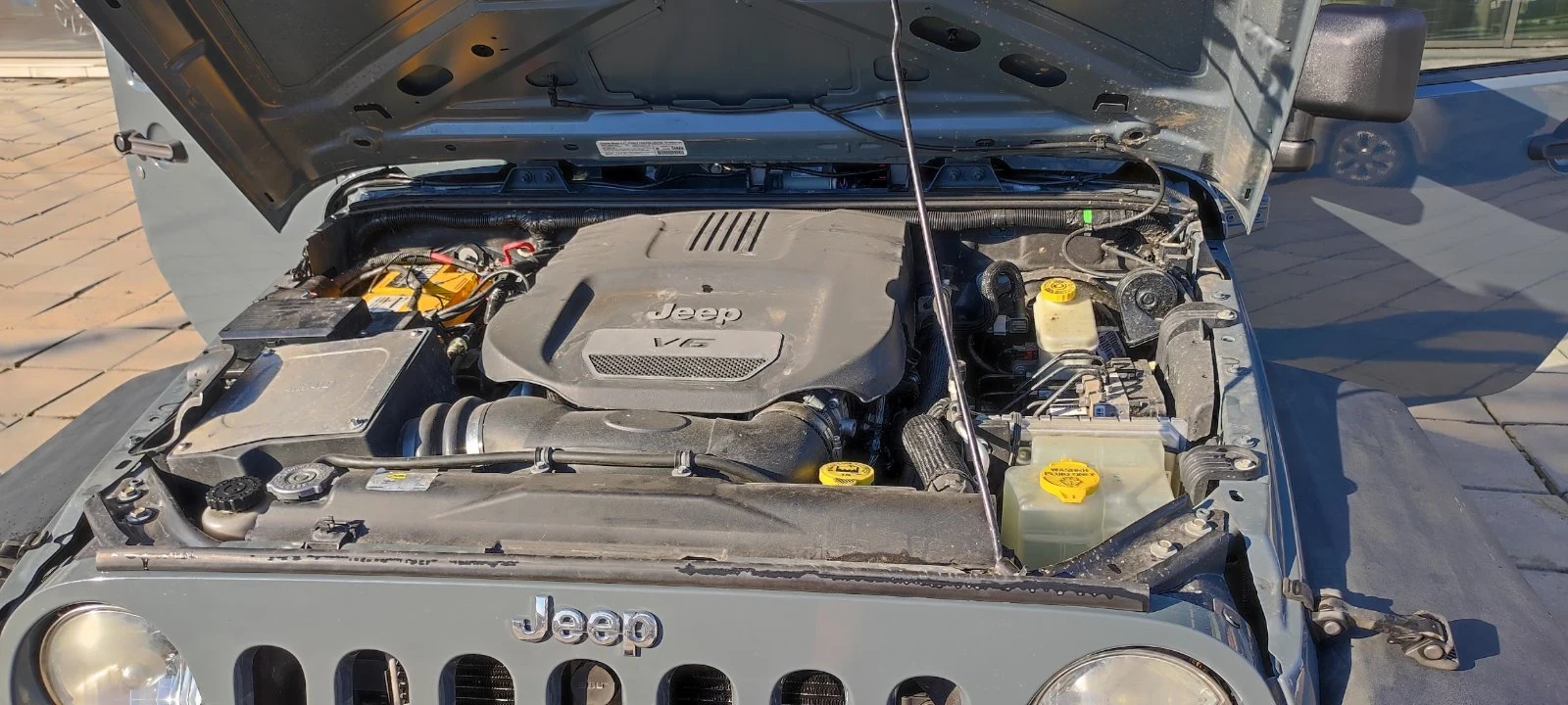 Jeep Wrangler, снимка 17 - Автомобили и джипове - 53895267