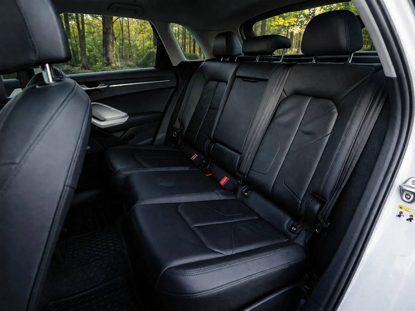 Audi Q3 45TFSI Sline Premium Plus, снимка 10 - Автомобили и джипове - 54548090
