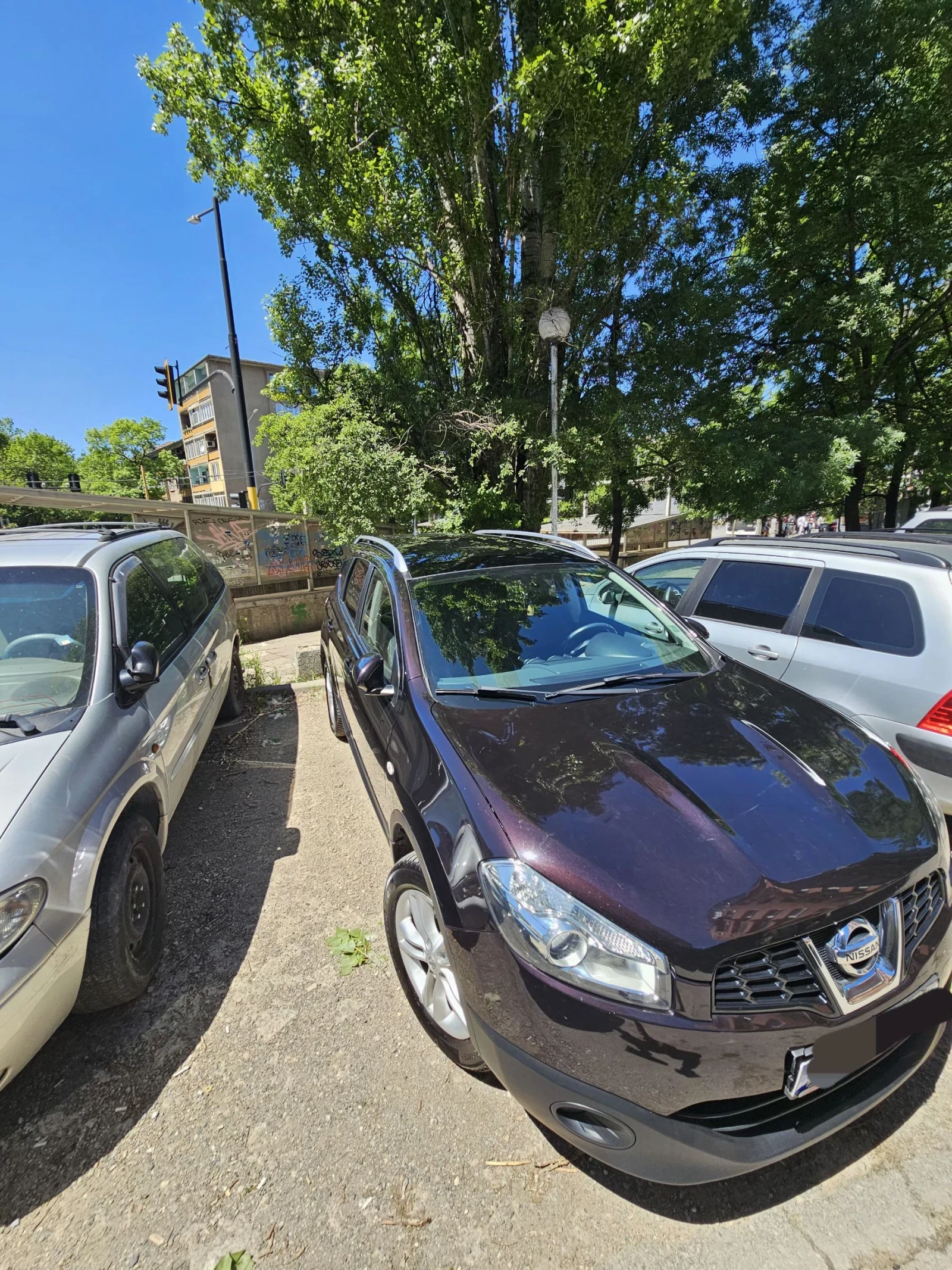Nissan Qashqai Nissan Qashqai + 2 4x4 Comfort 2.0l , снимка 2 - Автомобили и джипове - 54554137