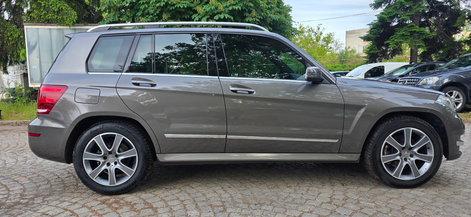 Mercedes-Benz GLK 220 CDI * АВТОМАТИК* * SPORT* FACE* HARMAN/KARDON, снимка 4 - Автомобили и джипове - 54611065